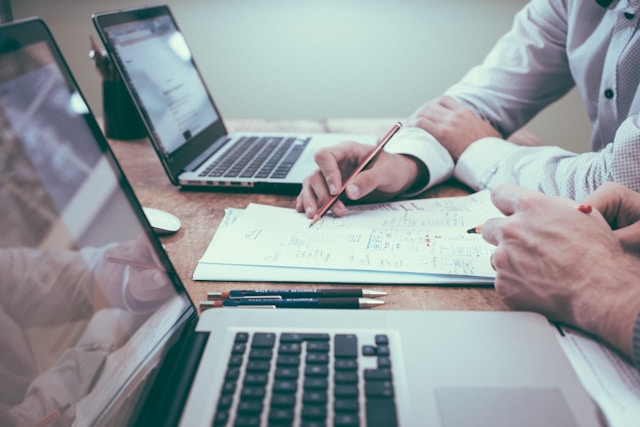 Understanding Stocks: The Key Metrics That Matter